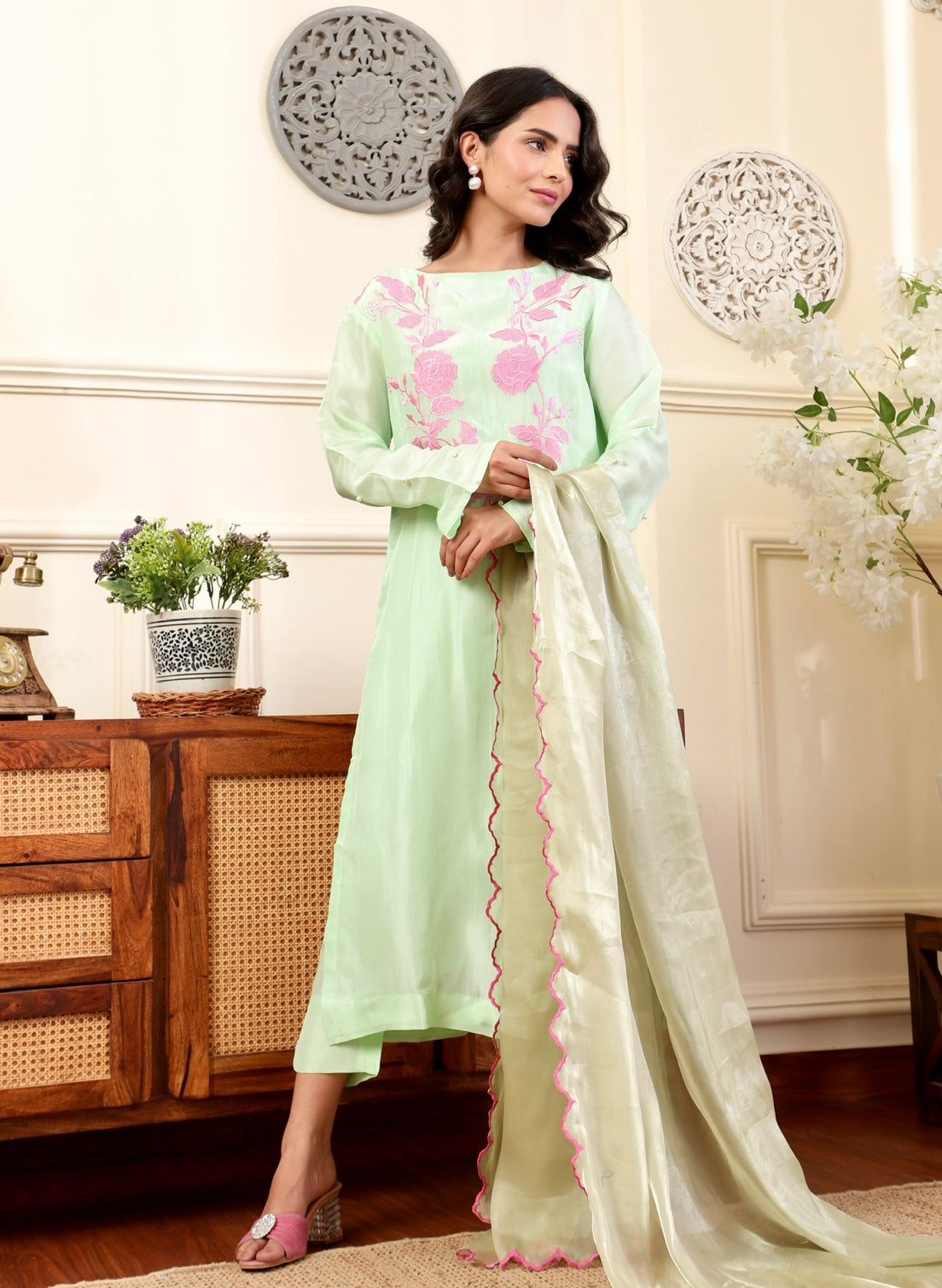 Majestic Floral Kurta