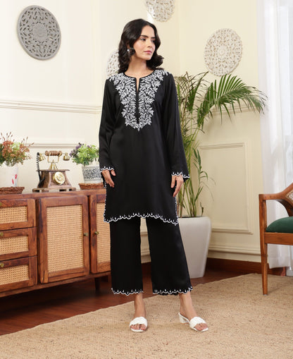 The Monochrome Kurta