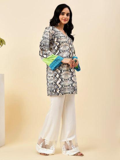 Serpentine Serenity Kurta